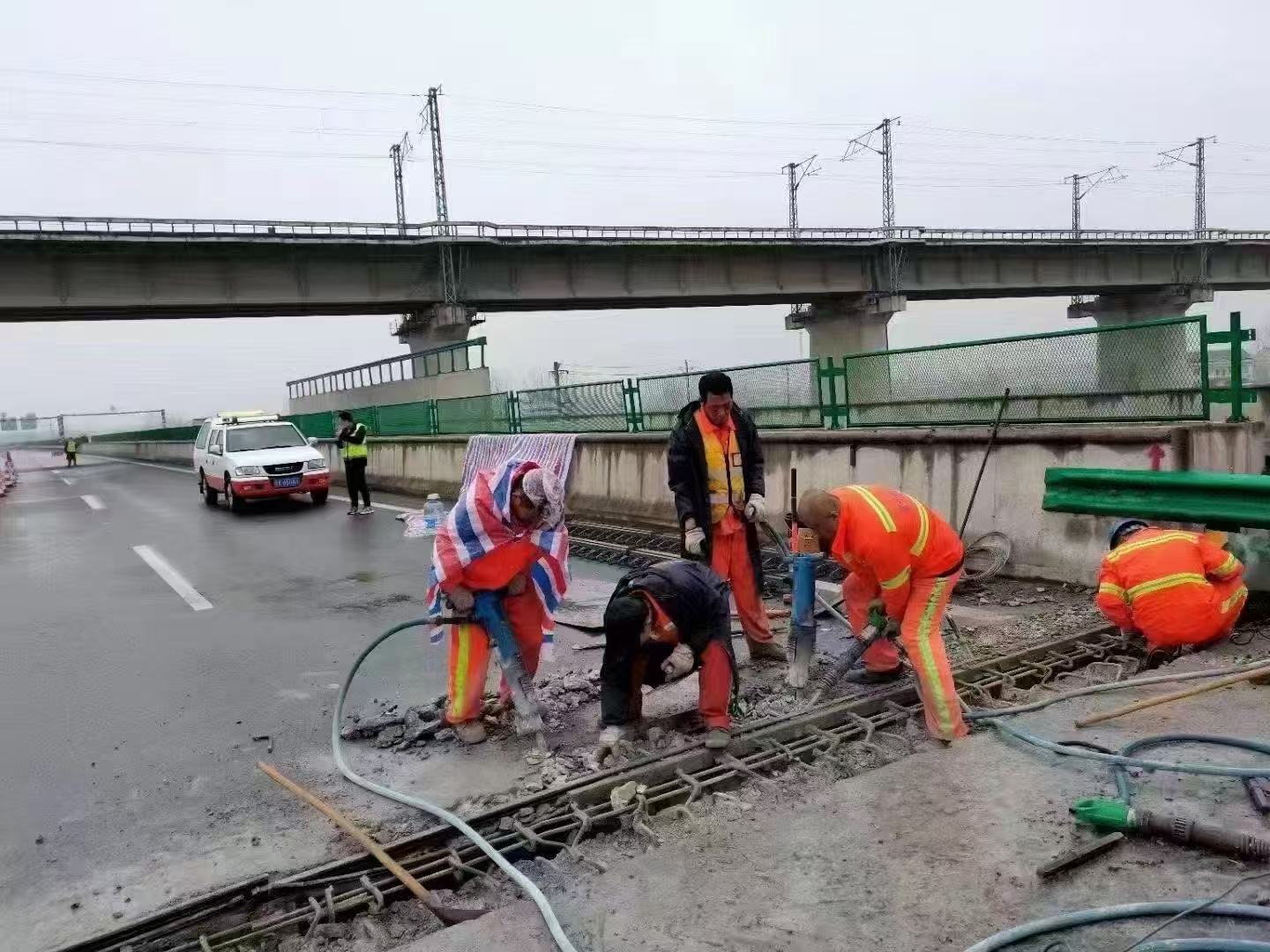 潮安桥梁伸缩缝抢修料